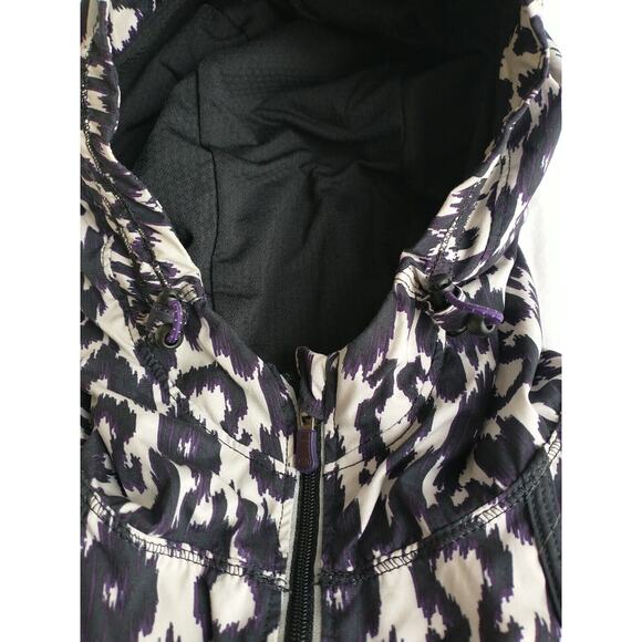 LULULEMON Women's Willpower 1/2 Zip Windbreaker Hooded Jacket Ikat Size 0/2? EUC - Picture 6 of 11